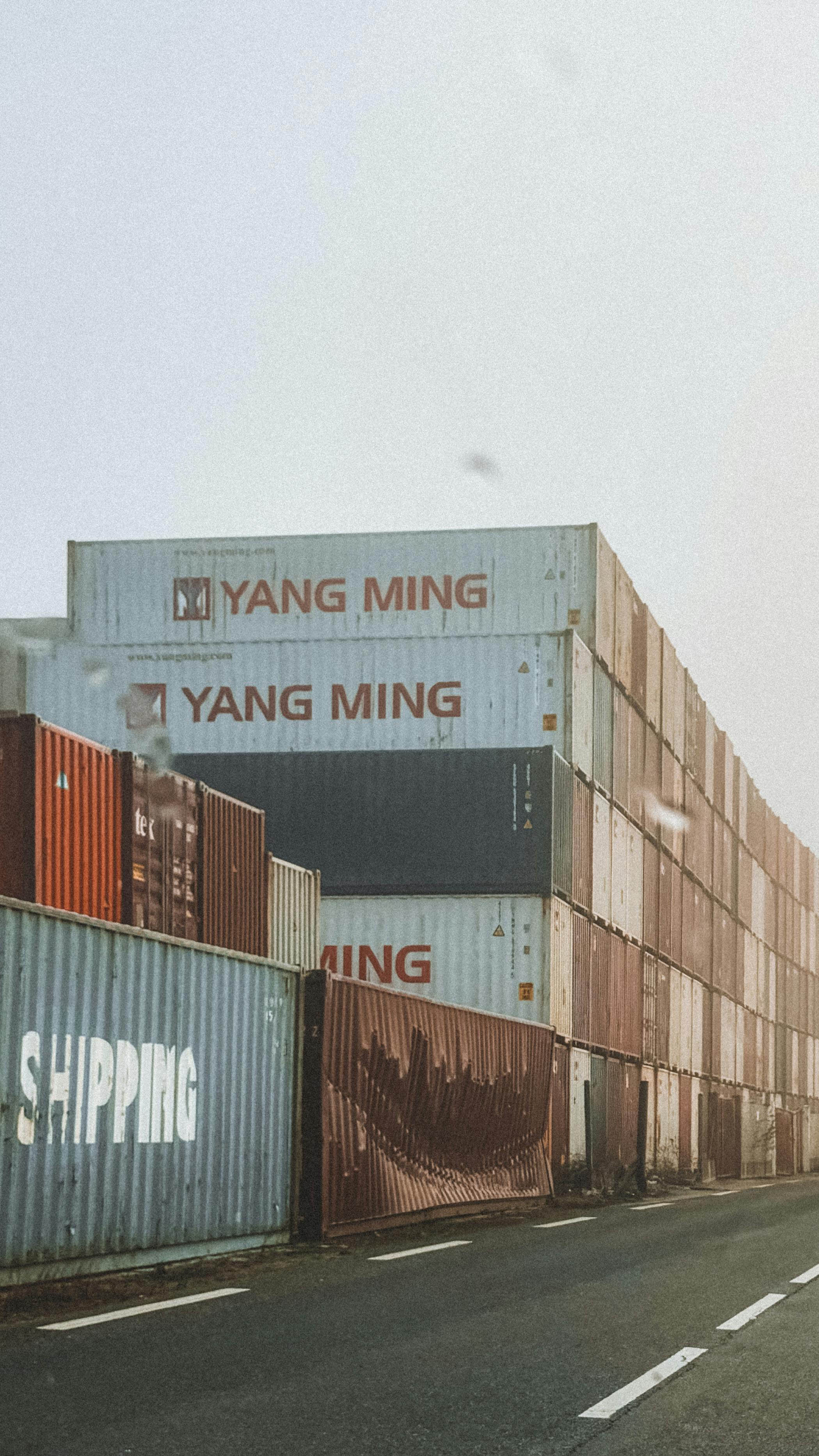Customs brokerage services